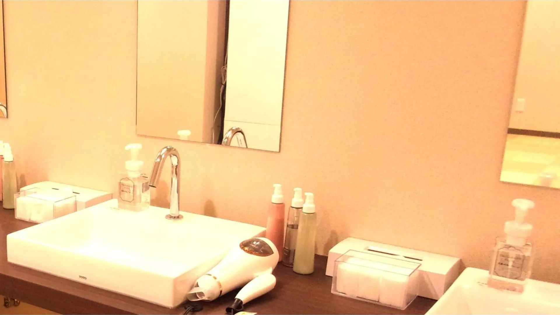 Shinsaibashi Arty Inn - Vacation Stay 75119V Οσάκα Ξενοδοχείο